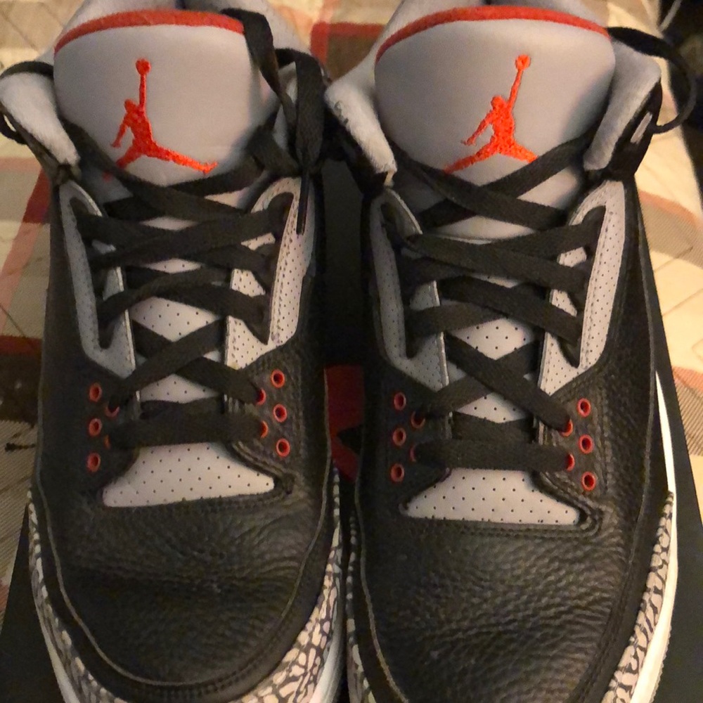 Jordan 3 Black Cement